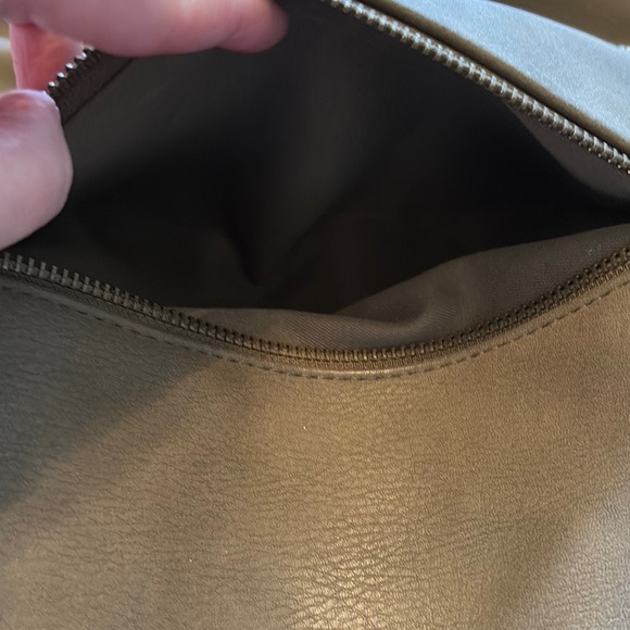 Green Leather Backpack - Picture 6 of 7